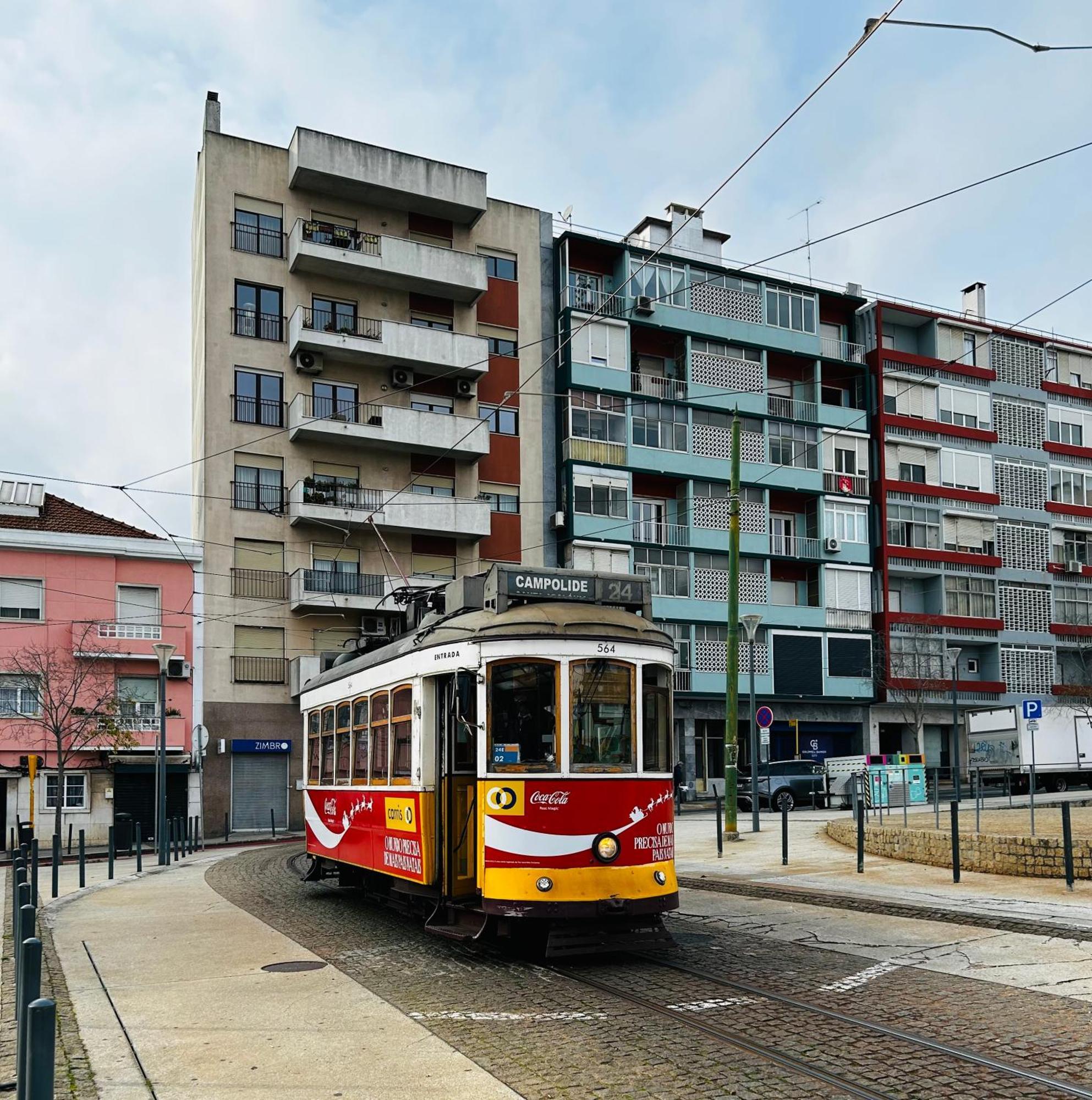 6estudios Campolide Apartment