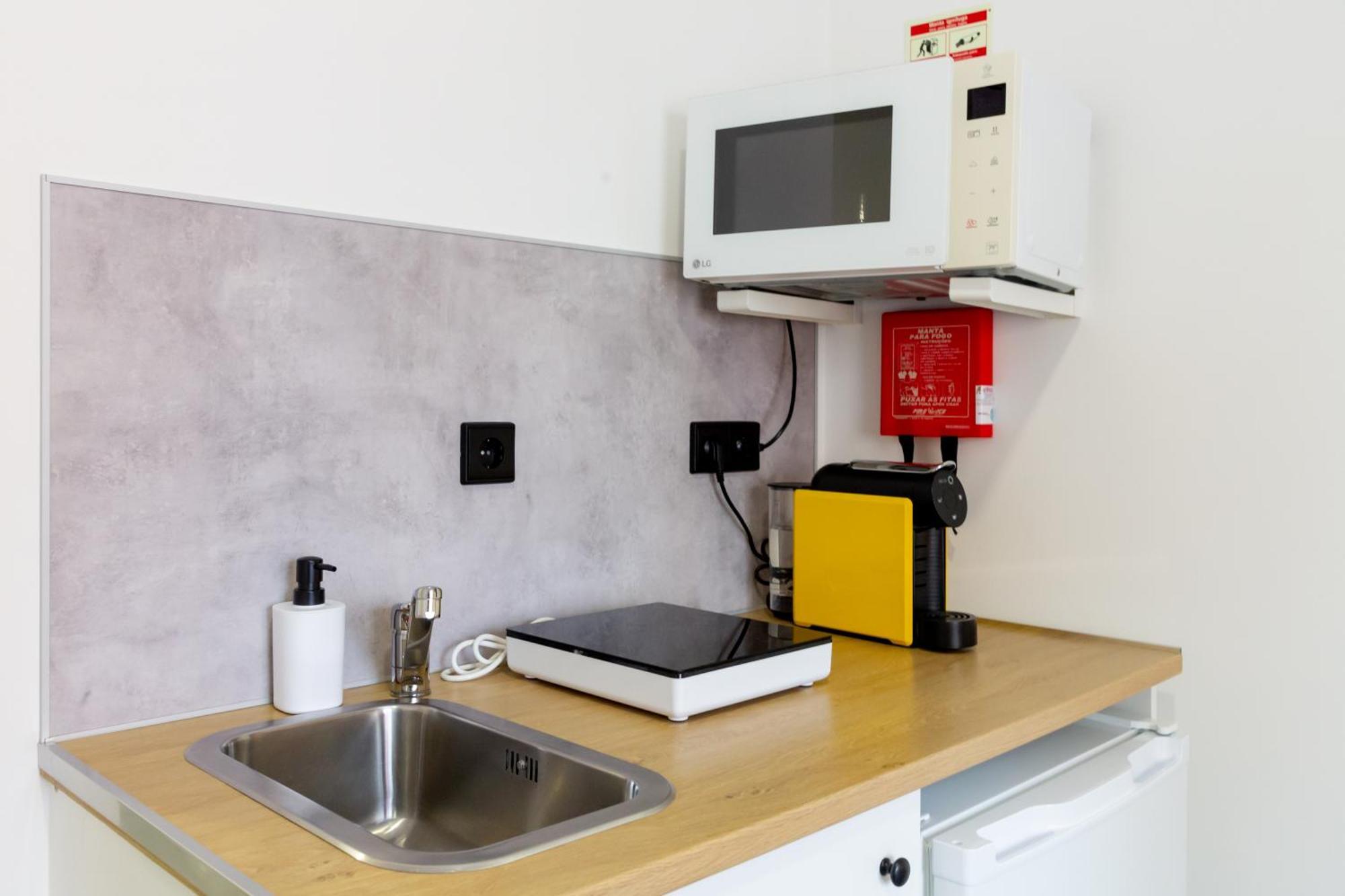 6estudios Campolide Apartment